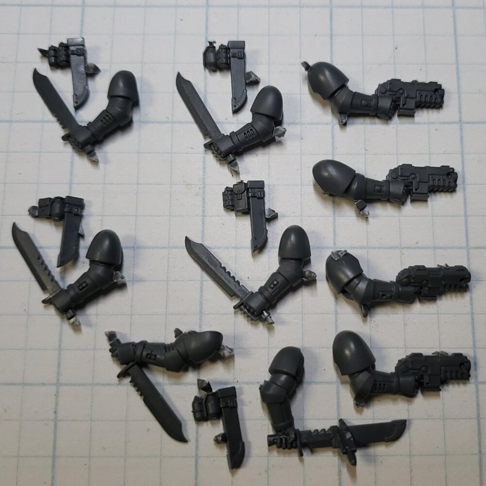 Warhammer 40k Space Marine Bits Primaris Reiver Combat Blades Bolt Pistol S10